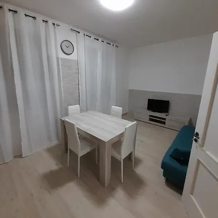 Casa Vacanze S.francesco 公寓 *