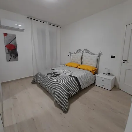 Casa Vacanze S.francesco 公寓 克罗托内