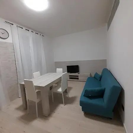 Casa Vacanze S.francesco * 克罗托内